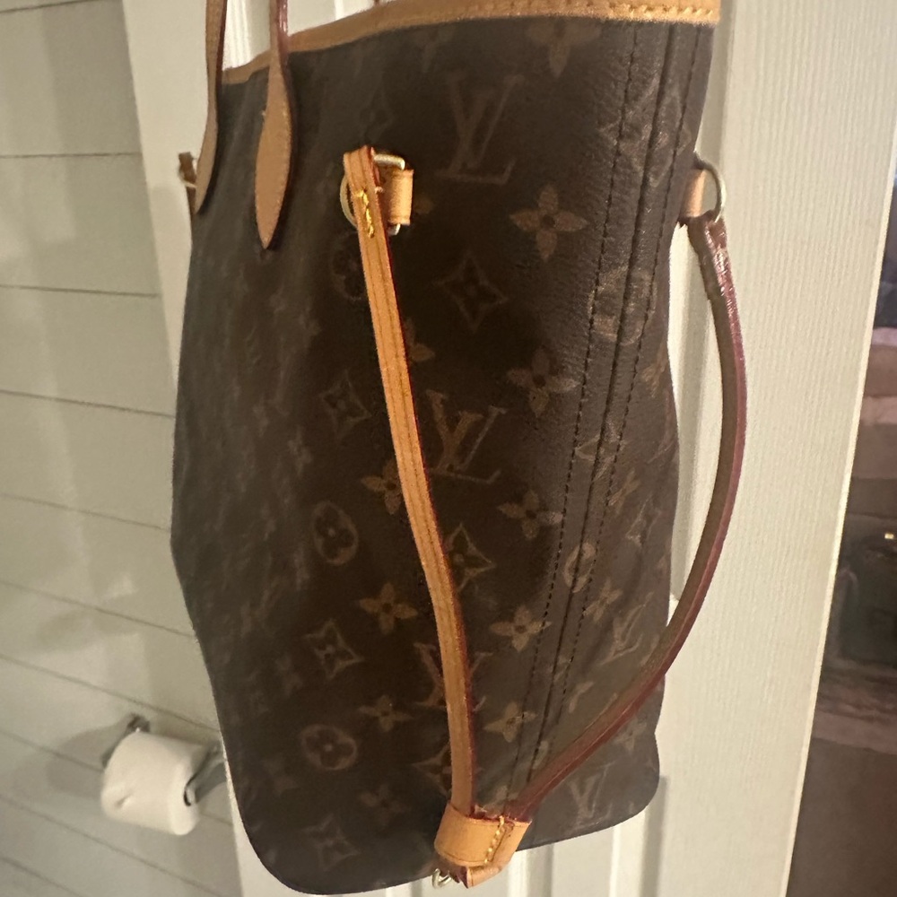 Monogram Tote PINK Interior - Picture 2 of 4